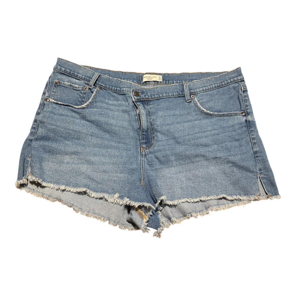 Abercrombie & Fitch Mom Short High Rise Light Blue Denim Frayed Hem Shorts 18/34